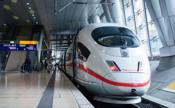 La ligne entre Paris et Berlin sera assurée en ICE - Crédit photo : Depositphotos @ifeelstock