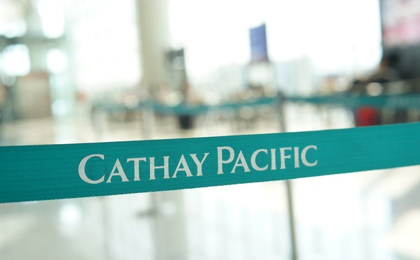 Cathay prêt pour le système à 3 pistes à Hong Kong - Photo : Depositphotos.com @teamtime 