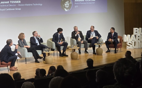 Table ronde organisée dans le cadre du Blue Maritime Summit à Marseille sur les enjeux de la décarbonation du secteur de la croisière - Photo CE