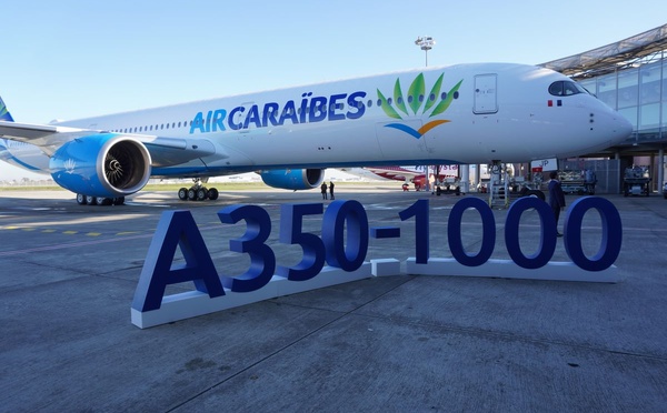 Le 4em A.350-100 d'Air Caraïbes à Toulouse le 16 décezmbre. Photo : C.Hardin