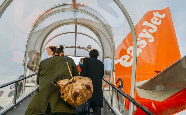 Fermeture base Toulouse : Easyjet a trouvé un accord avec les partenaires sociaux sur sa réorganisation en France - Depositphotos.com Auteur Brasilnut