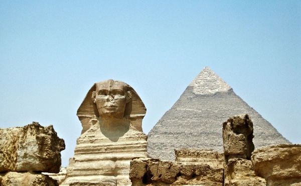 C'est tout près des pyramides de Guizeh, dans la banlieue du Caire en Egypte, que va être inauguré le plus grand Sofitel du monde (©Deposit Photos)