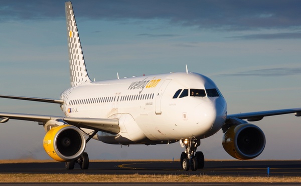 Vueling  inaugurera cet été une nouvelle liaison entre Paris-Orly et Salerne - Depotiphotos @rebius