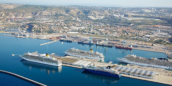 Marseille : la croisière assure la croissance de l'activité passagers en 2015