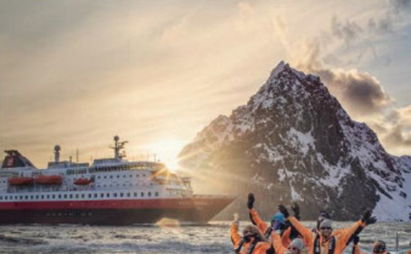 Hurtigruten : la brochure 2017/2018 éditée à 50 000 exemplaires